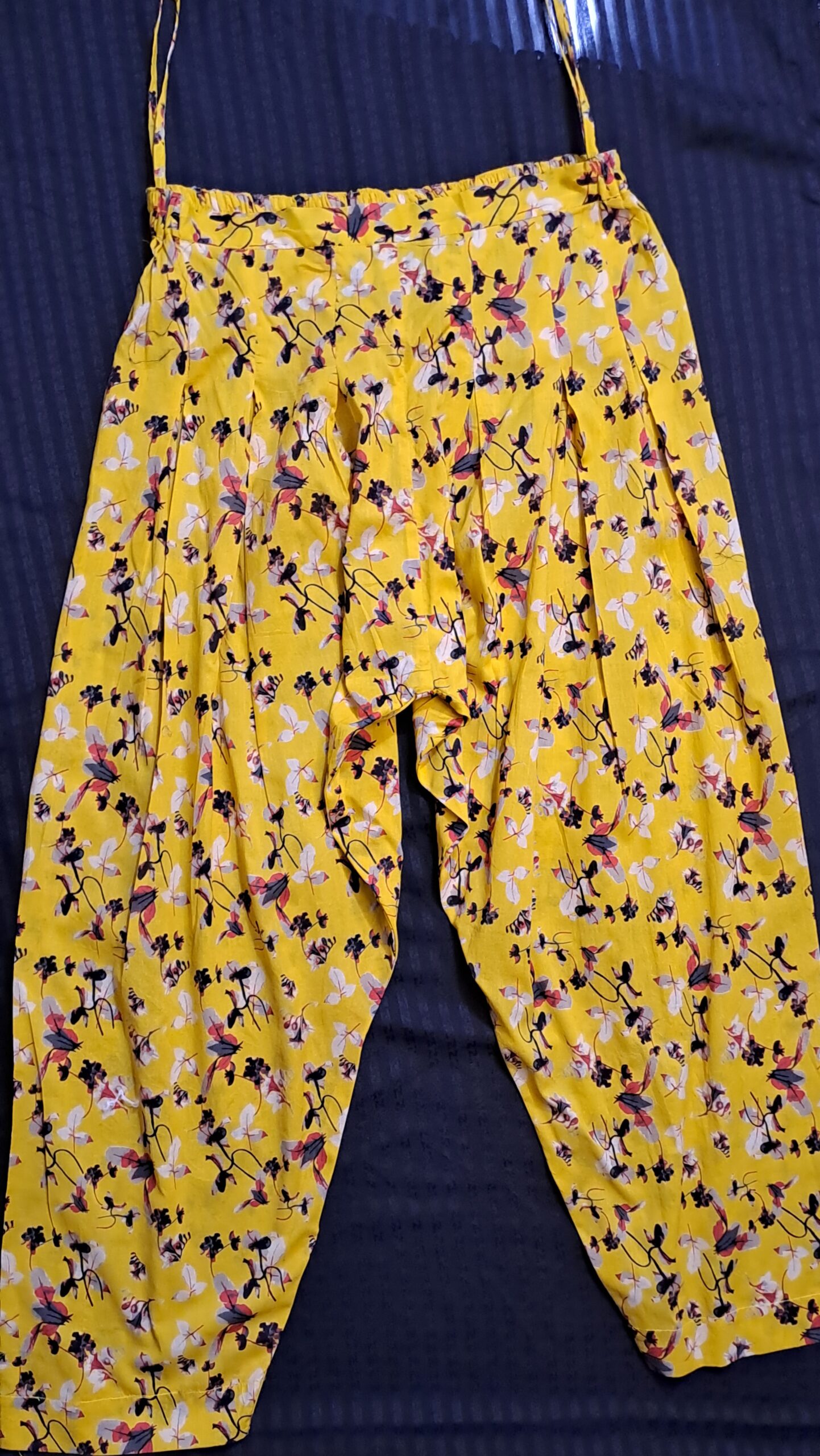 2 PIECE - ALL OVER-PRINT SUIT - Image 4